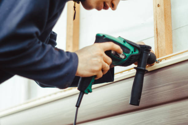 Best Siding Removal and Disposal  in Garden City, NY